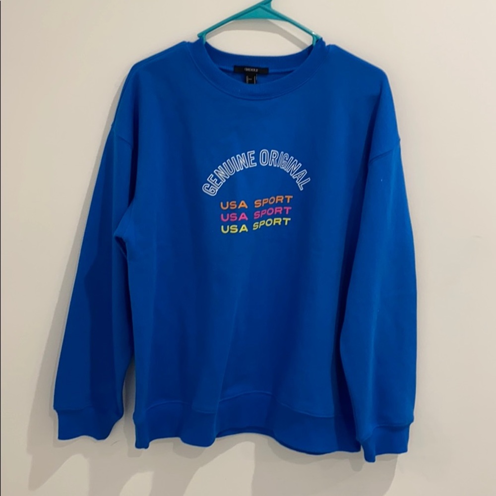 A sweatshirt